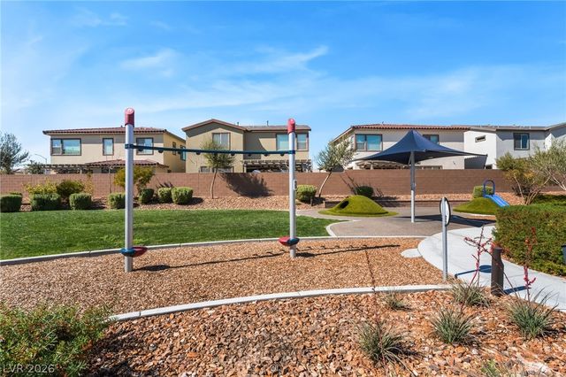 1305 Crimson Sunbird Avenue, North Las Vegas, NV 89084