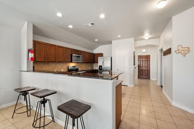 117 Lariat Trail, Waxahachie, TX 75165