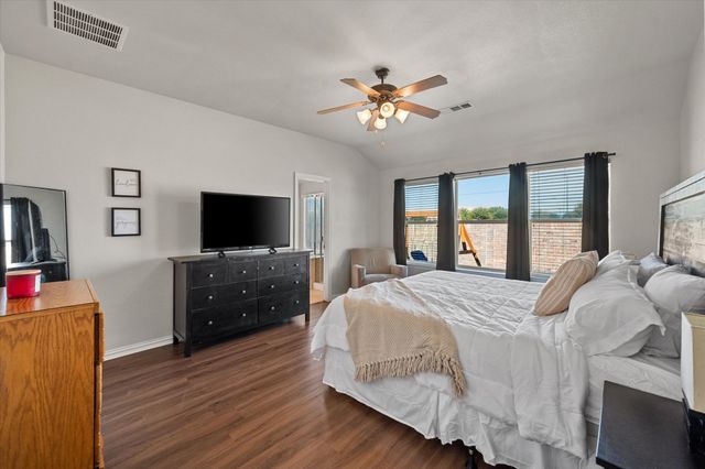 117 Lariat Trail, Waxahachie, TX 75165