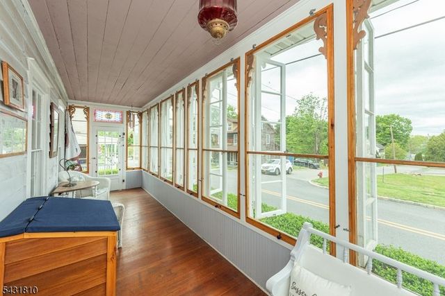8 Kelly Place, Stanhope Boro, NJ 07874