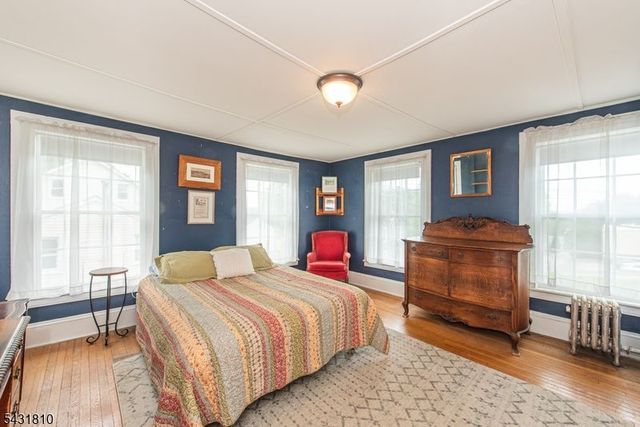 8 Kelly Place, Stanhope Boro, NJ 07874