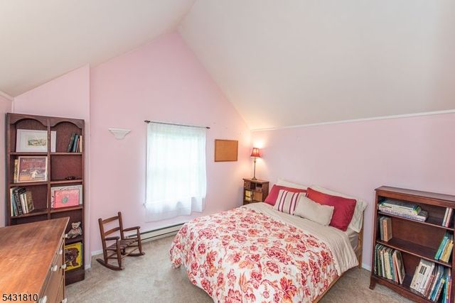 8 Kelly Place, Stanhope Boro, NJ 07874