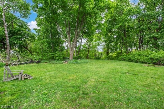 8 Kelly Place, Stanhope Boro, NJ 07874