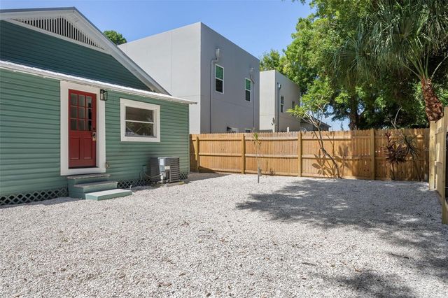 2226 E 10TH AVENUE, Tampa, FL 33605