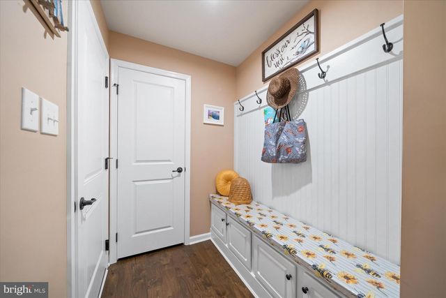 10130 BARNEY ST, Lewes, DE 19958