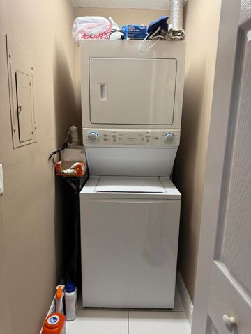 8786 Belle Aire Drive, Boca Raton, FL 33433