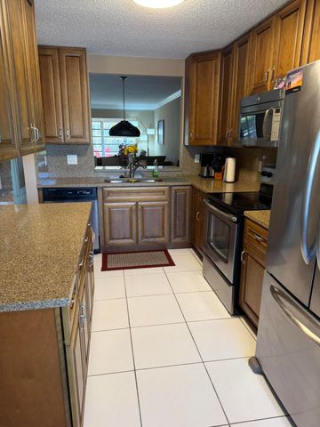 8786 Belle Aire Drive, Boca Raton, FL 33433