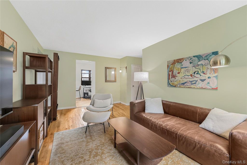 757 Hillside Avenue A1, White Plains, NY 10603 — photo 2
