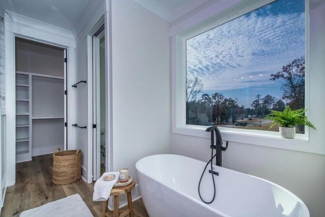 530 Misty Banks Drive, Chapin, SC 29036