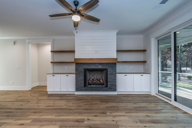 530 Misty Banks Drive, Chapin, SC 29036