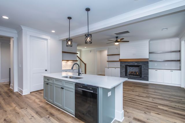 530 Misty Banks Drive, Chapin, SC 29036