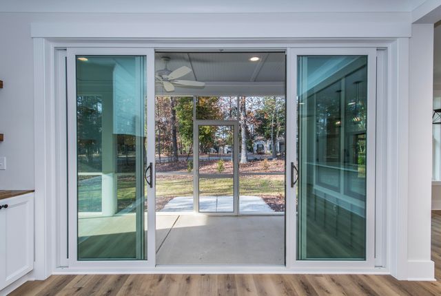 530 Misty Banks Drive, Chapin, SC 29036