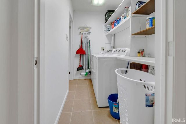 515 S Woodscrest Drive Building A, Bloomington, IN 47401