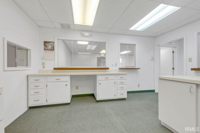 515 S Woodscrest Drive Building A, Bloomington, IN 47401