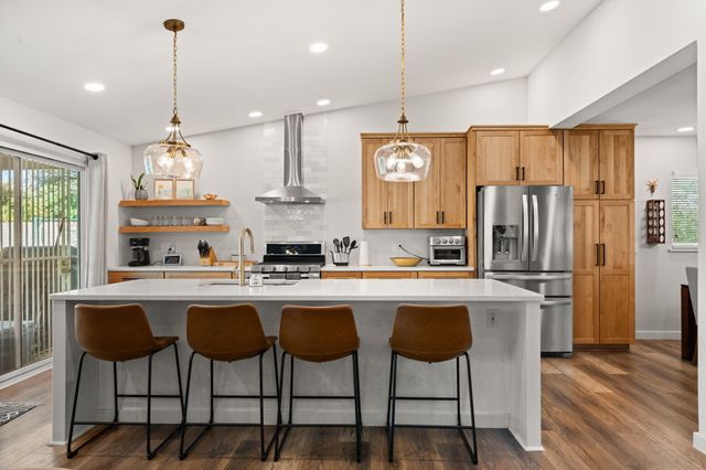 5111 Sunningdale Ave NE, Albuquerque, NM 87110