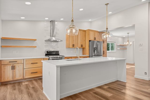 5111 Sunningdale Ave NE, Albuquerque, NM 87110