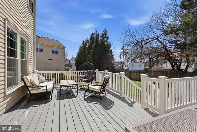 314 ORCHARD CT NW, Vienna, VA 22180