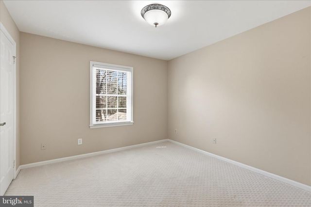 314 ORCHARD CT NW, Vienna, VA 22180