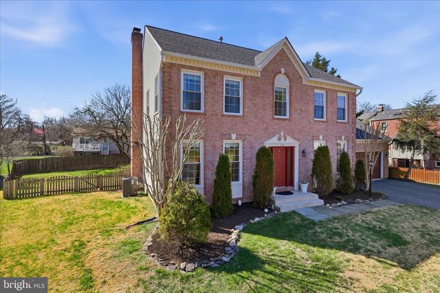 314 ORCHARD CT NW, Vienna, VA 22180