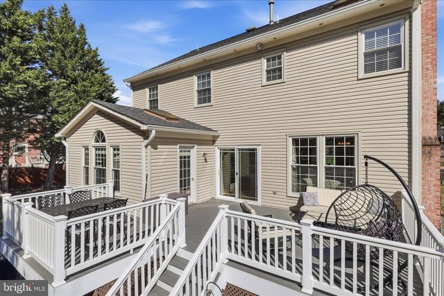 314 ORCHARD CT NW, Vienna, VA 22180