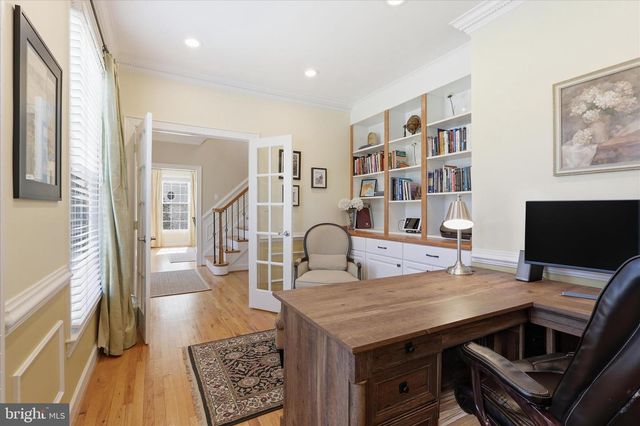 314 ORCHARD CT NW, Vienna, VA 22180