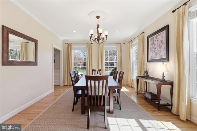 314 ORCHARD CT NW, Vienna, VA 22180