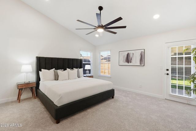 632 W MESQUITE Street, Gilbert, AZ 85233