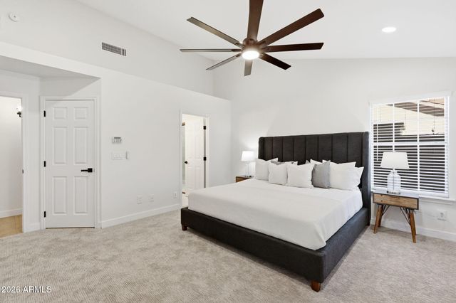 632 W MESQUITE Street, Gilbert, AZ 85233