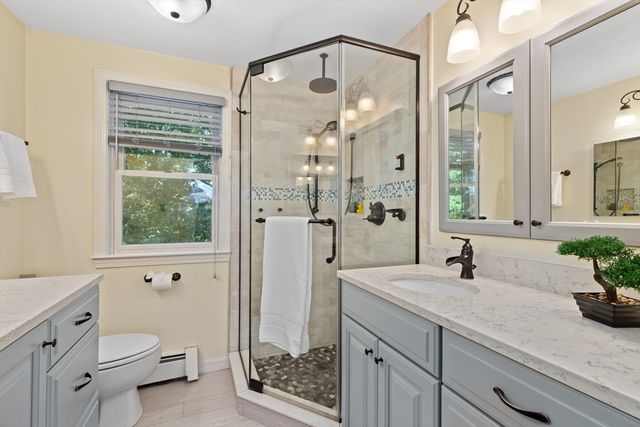 49 Larson Ave, Leominster, MA 01453