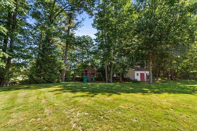 49 Larson Ave, Leominster, MA 01453