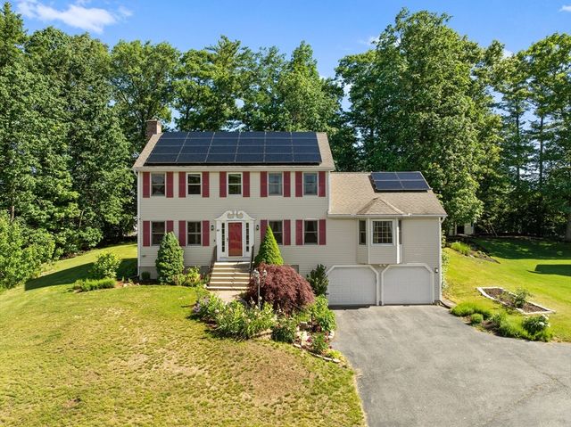 49 Larson Ave, Leominster, MA 01453