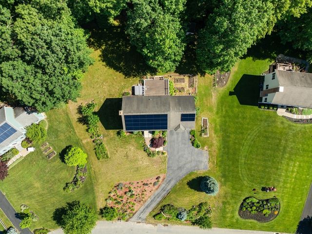 49 Larson Ave, Leominster, MA 01453