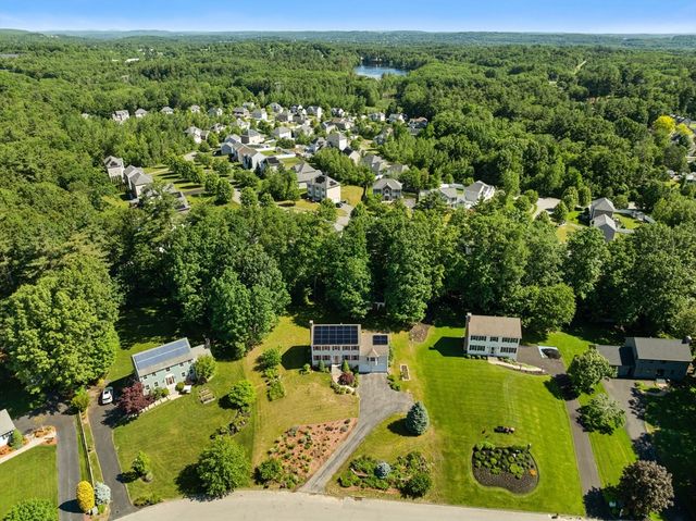 49 Larson Ave, Leominster, MA 01453