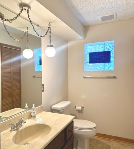 3207 S Wells Street 2, Chicago, IL 60616