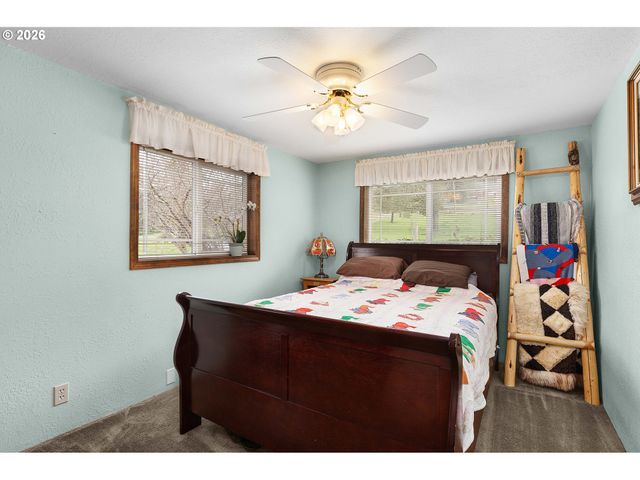 1187 RICE CREEK Rd, Winston, OR 97496