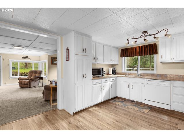 1187 RICE CREEK Rd, Winston, OR 97496