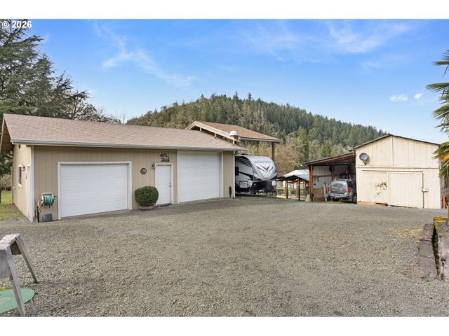 1187 RICE CREEK Rd, Winston, OR 97496