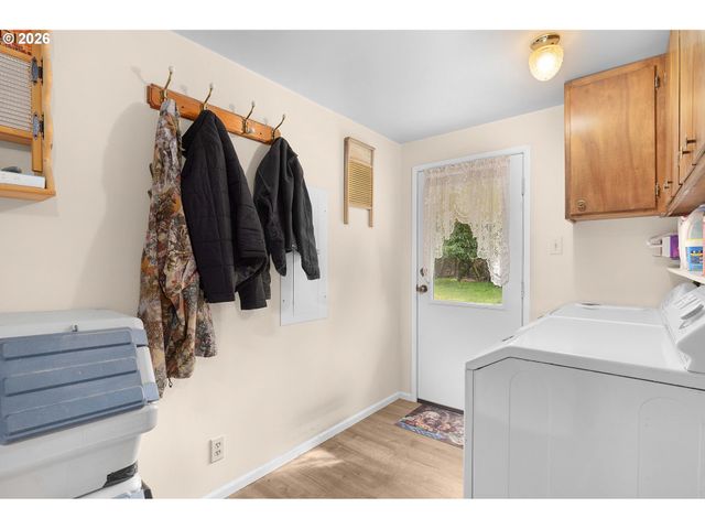 1187 RICE CREEK Rd, Winston, OR 97496