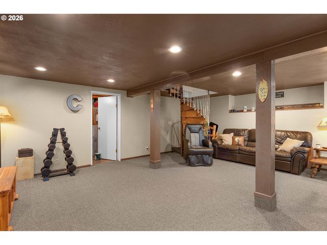 1187 RICE CREEK Rd, Winston, OR 97496