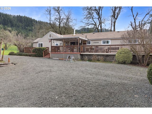 1187 RICE CREEK Rd, Winston, OR 97496