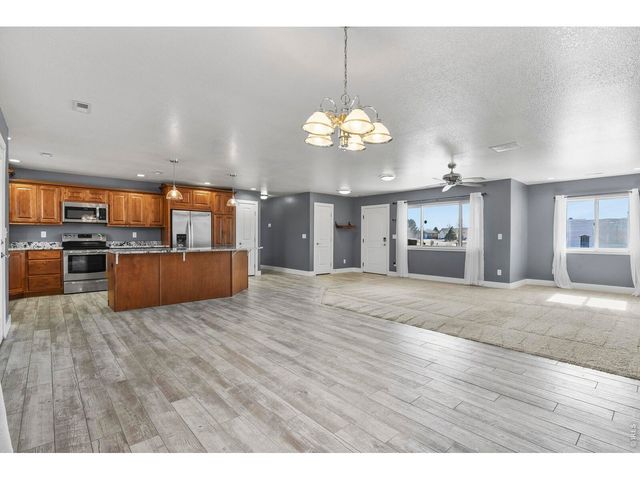 573 W Archer Plz, Pueblo West, CO 81007