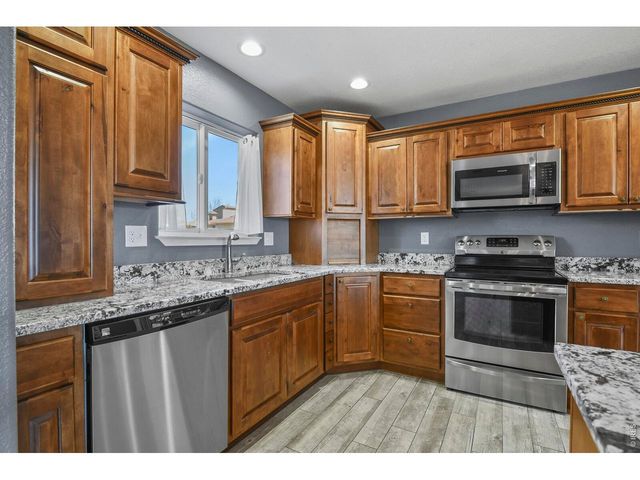 573 W Archer Plz, Pueblo West, CO 81007
