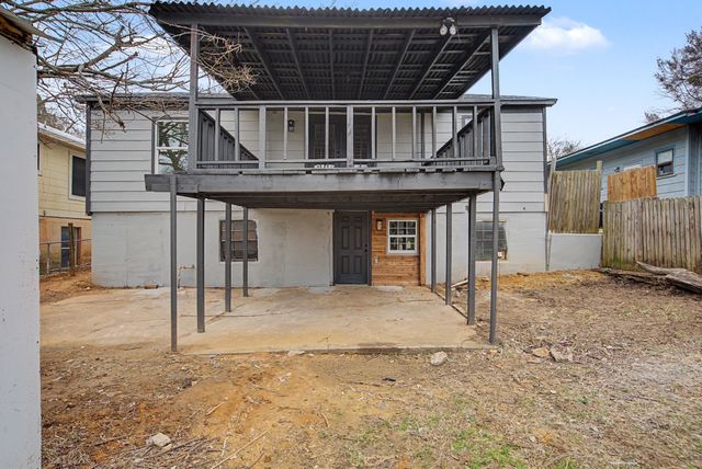 1411 W Gandy Street, Denison, TX 75020