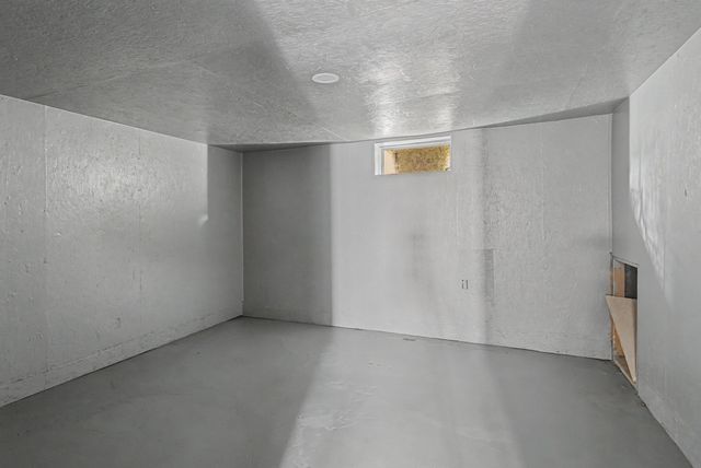 1411 W Gandy Street, Denison, TX 75020