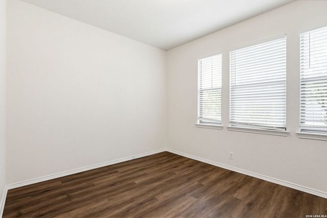 6038 Pecan Tree, San Antonio, TX 78240