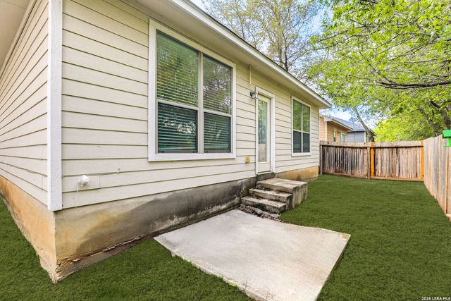 6038 Pecan Tree, San Antonio, TX 78240