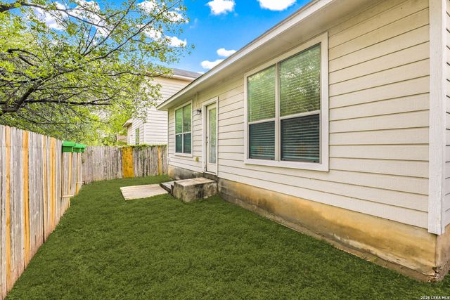 6038 Pecan Tree, San Antonio, TX 78240