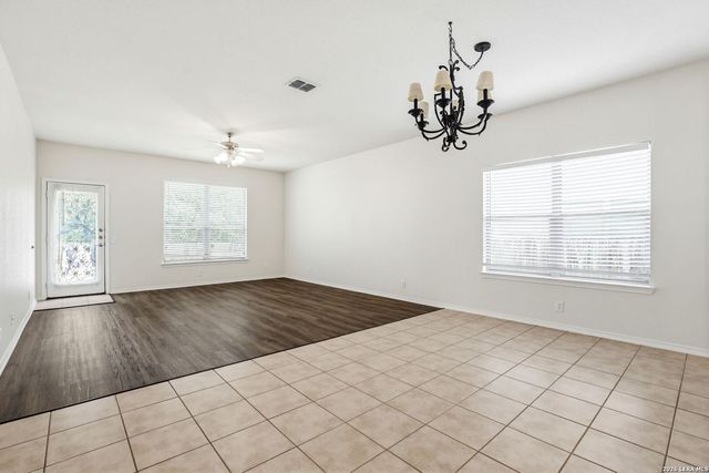 6038 Pecan Tree, San Antonio, TX 78240