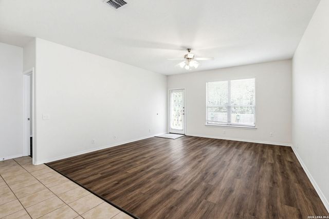 6038 Pecan Tree, San Antonio, TX 78240