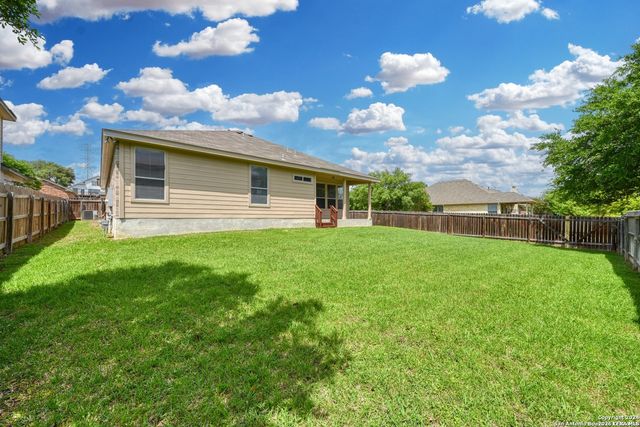 8811 Redwood, Helotes, TX 78023